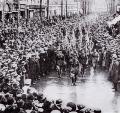TN_CanadianTroopsParadeThroughMontrealAfterWWIEnded.jpg 5.5K