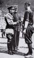 TN_USAdmiralSimmsPresentsNavyBaseballTeamCaptianToKingGeorgeLondon1917.jpg 3.4K